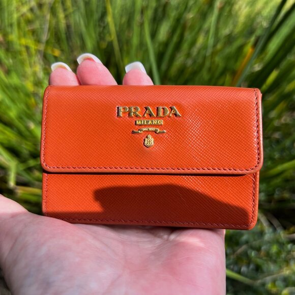 Prada Saffiano Leather Card Holder Wallet on Chain Brown Gold Logo Made in Italy - Picture 1 of 8